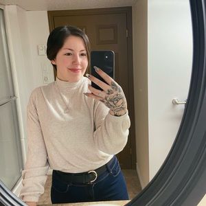 Meet your Posher, Vicky